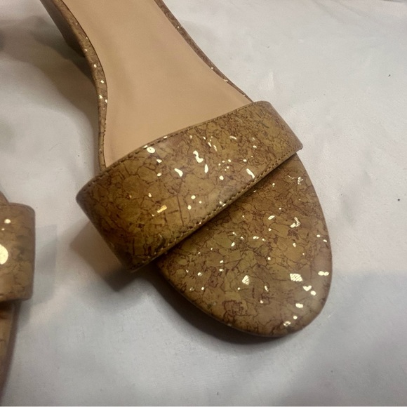 ANN TAYLOR SANDALS - Picture 8 of 13